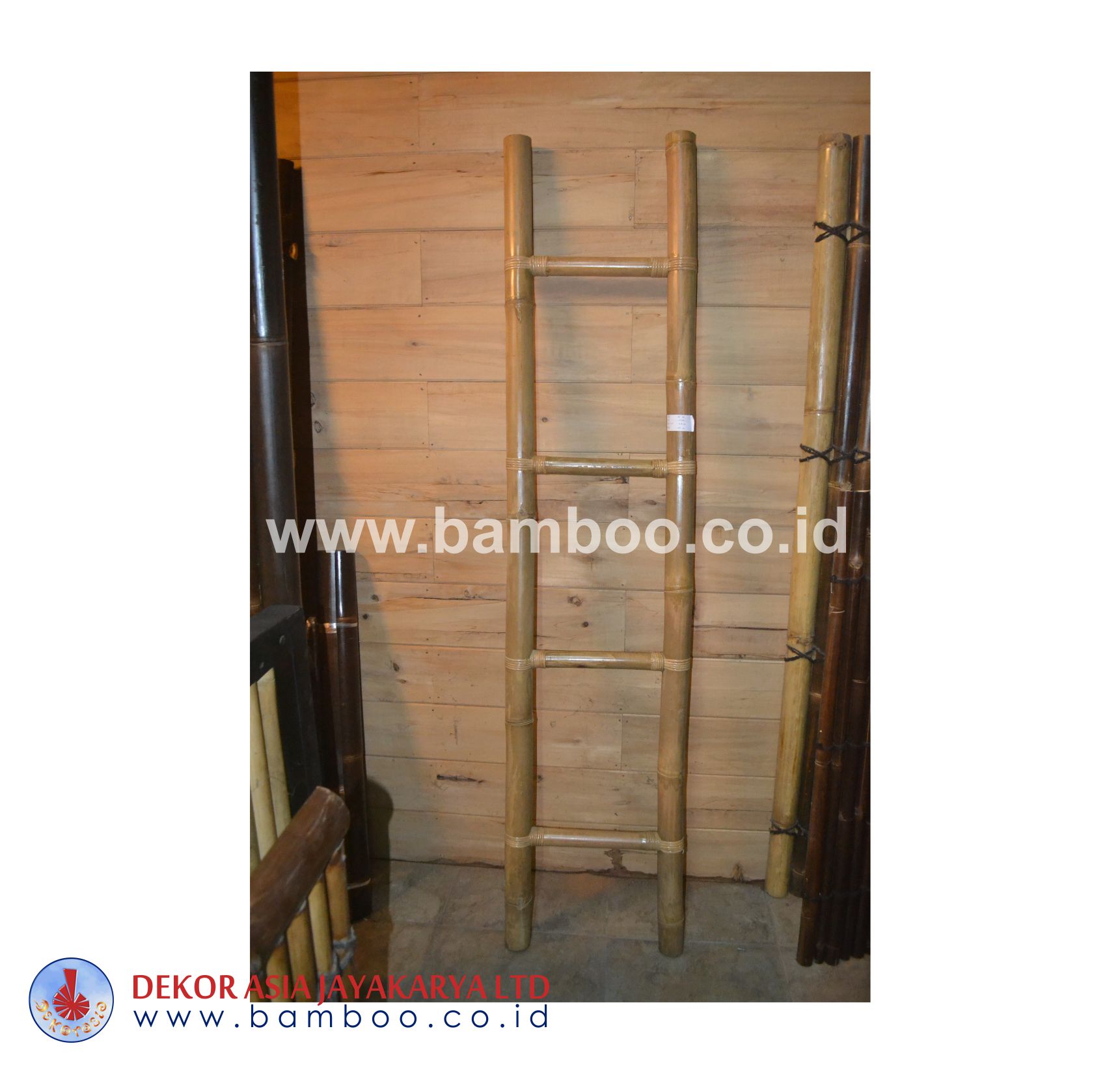 Natural Bamboo Ladder 4 Rungs Bottom Width